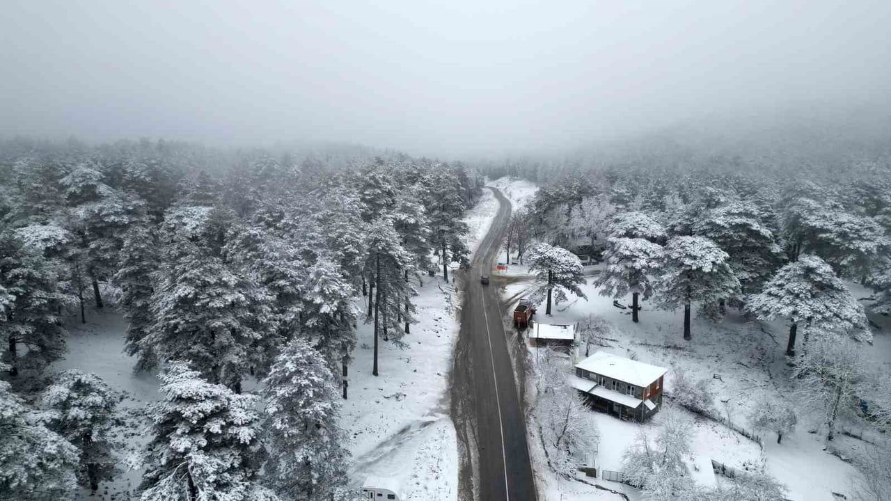 Kazdağları karla kaplandı: Beyaz örtü havadan görüntülendi