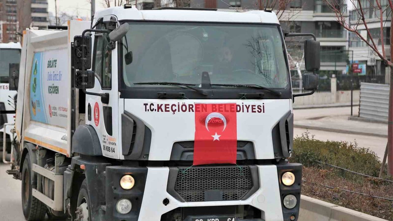 Keçiören Belediyesi'nden Türk bayrağına tepki: Bayraklı konvoy