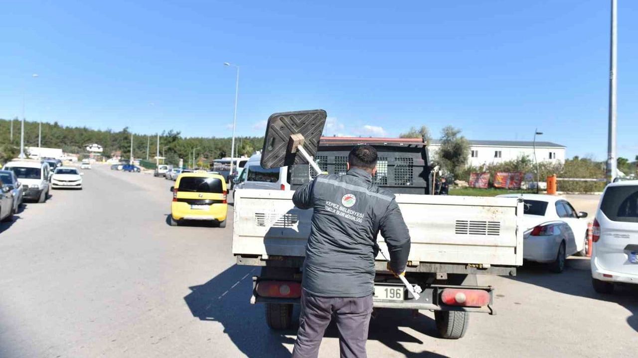 Kepez'te seyyar satıcı ve dilencilere yönelik kapsamlı denetim