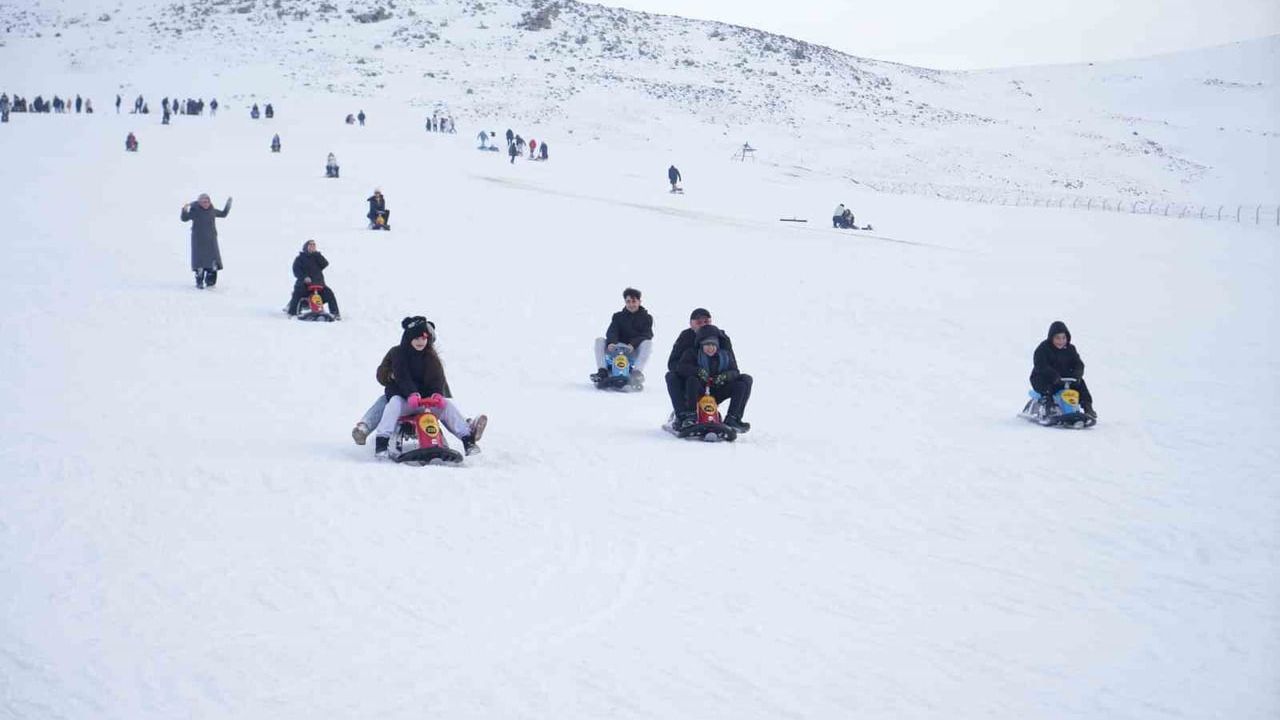 Ketençimen Kayak Merkezi'ne Hafta Sonu İlgisi