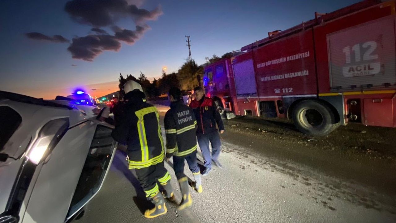 Kırıkhan'da takla atan otomobilin sürücüsü yaralandı