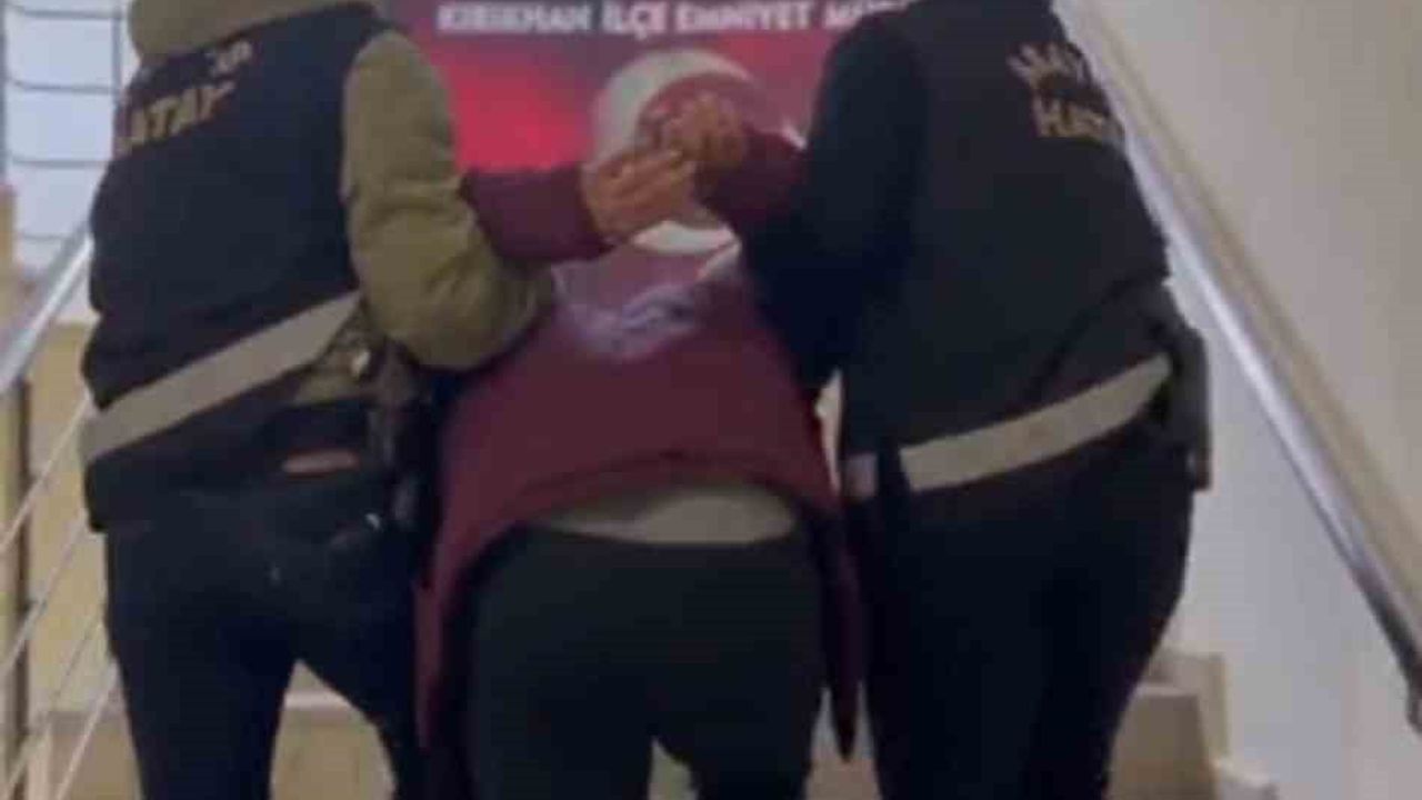 Kırıkhan'da uyuşturucu operasyonu: 811 hap ele geçirildi, 1 gözaltı