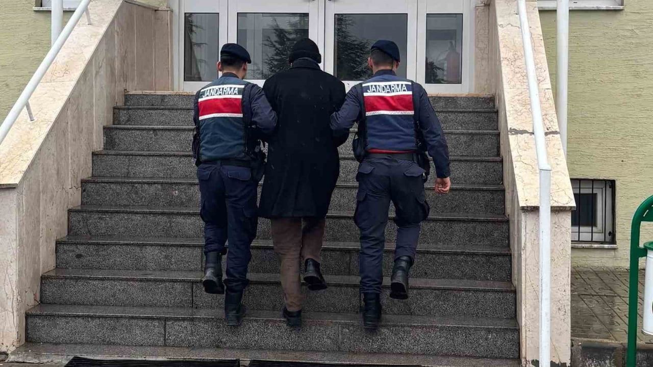 Kırıkkale'de ihraç komiser yardımcısı FETÖ hükümlüsü yakalandı