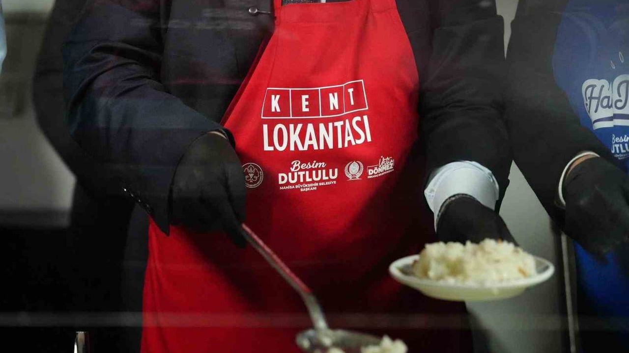 Kırkağaç’ta Kent Lokantası, Halk Mandıra ve Halk Ekmek Büfesi Açıldı