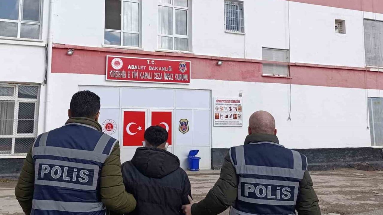Kırşehir'de 88 suç kaydı bulunan firari F.A. yakalandı