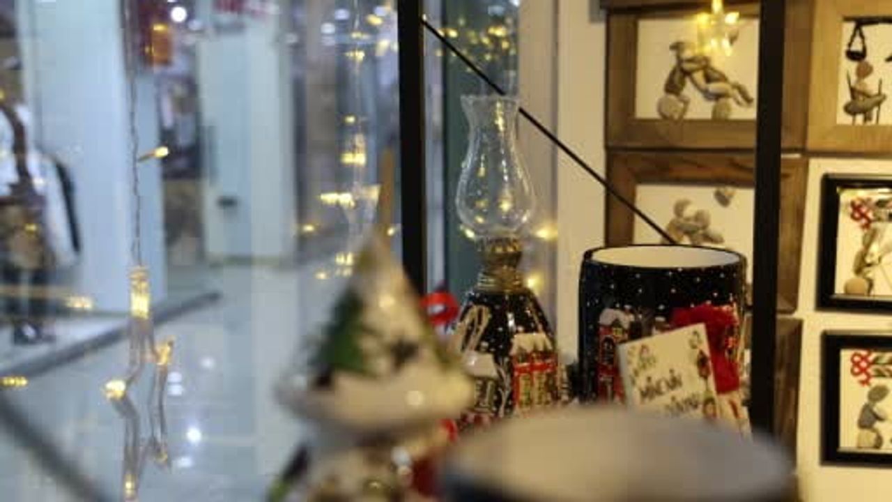 Kırşehir'in Son Taş Süsleme Ustası Mine Kiper Çırak Arıyor