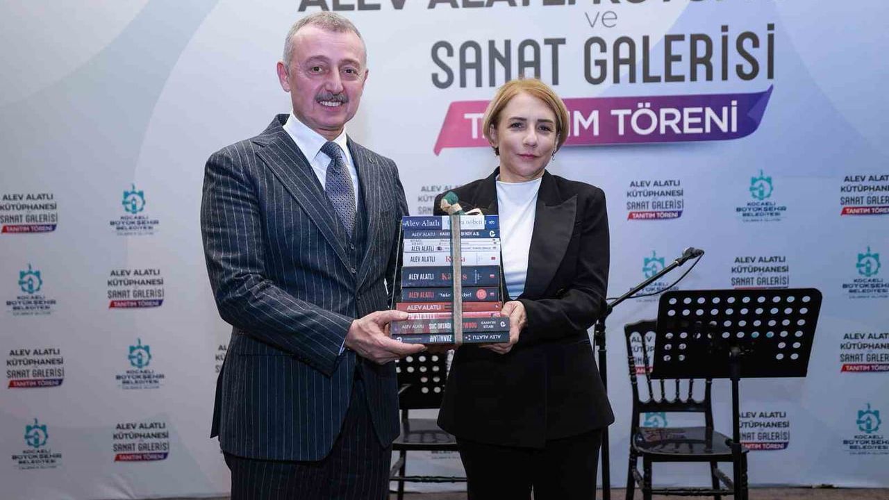 Kocaeli'de Alev Alatlı Kütüphanesi ve Sanat Galerisi hizmete açıldı