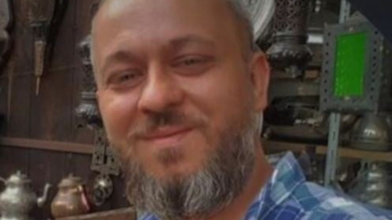 Kocaeli'de servis minibüsü ile kamyon çarpıştı: Ağır yaralanan işçi öldü