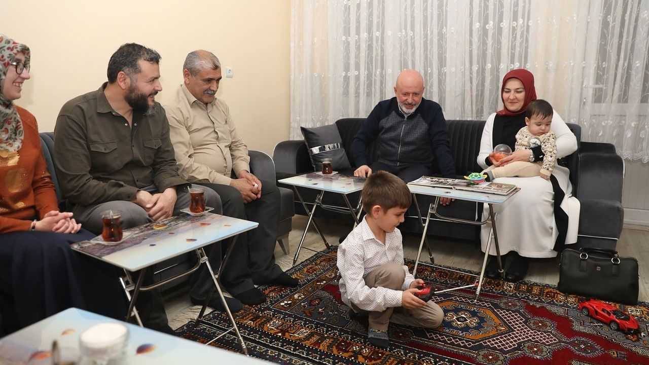 Kocasinan’da 2025'te 2 bin 638 çift dünya evine girdi