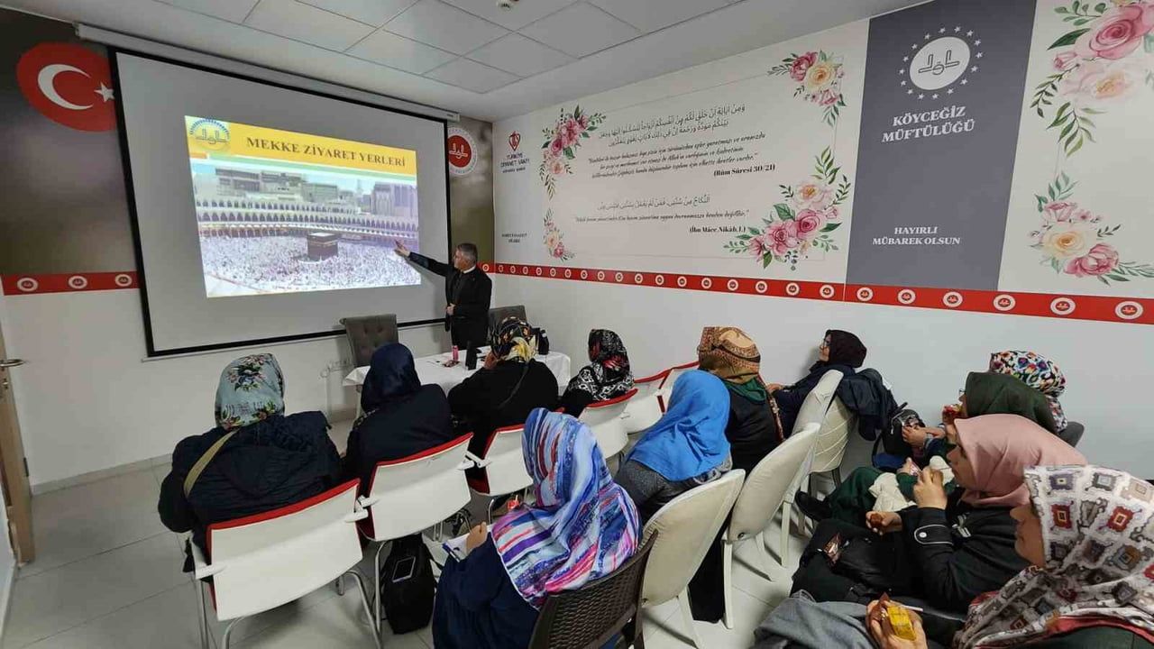 Köyceğiz’de 34 umre adayı için eğitim semineri düzenlendi