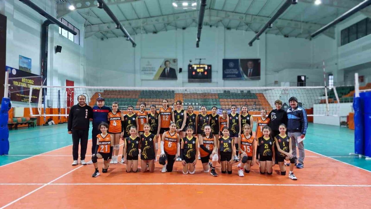 Köyceğiz’te Mini Voleybol Dostluk Maçları: Minikler Sahada Buluştu