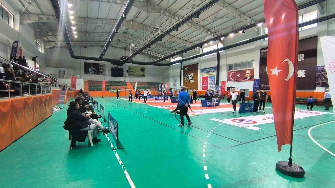 Köyceğiz’te Okul Sporları Floor Curling İl Birinciliği tamamlandı