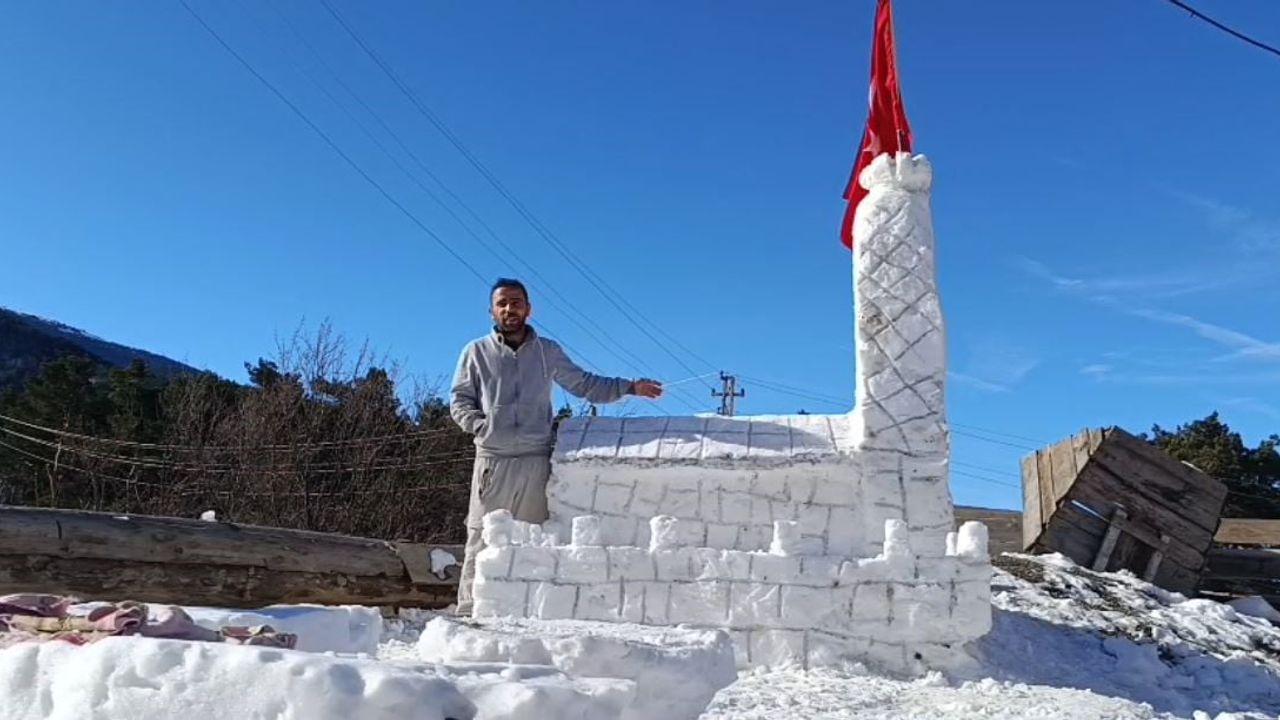 Köyde Kardan Kız Kulesi: Çocukların Üsküdar Hayali