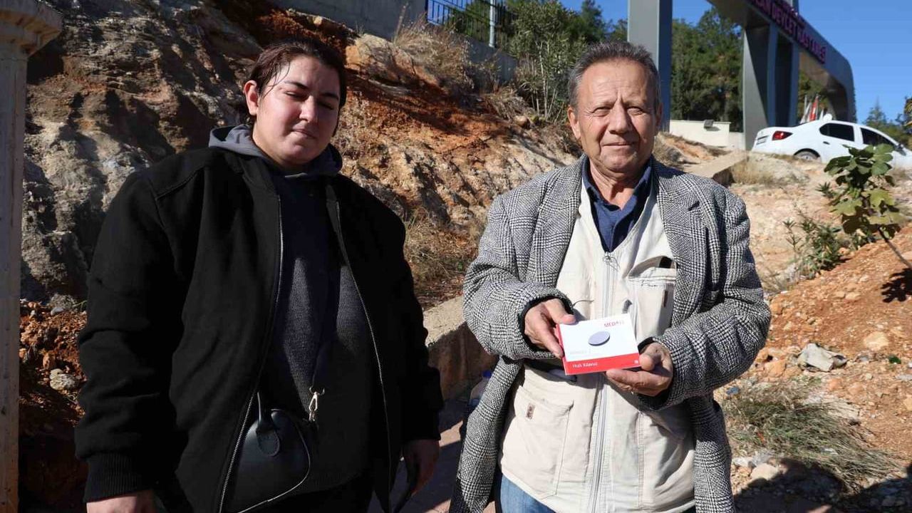 Kozan'da işitme cihazını kaybeden genç yaşamını zorlaştırdı