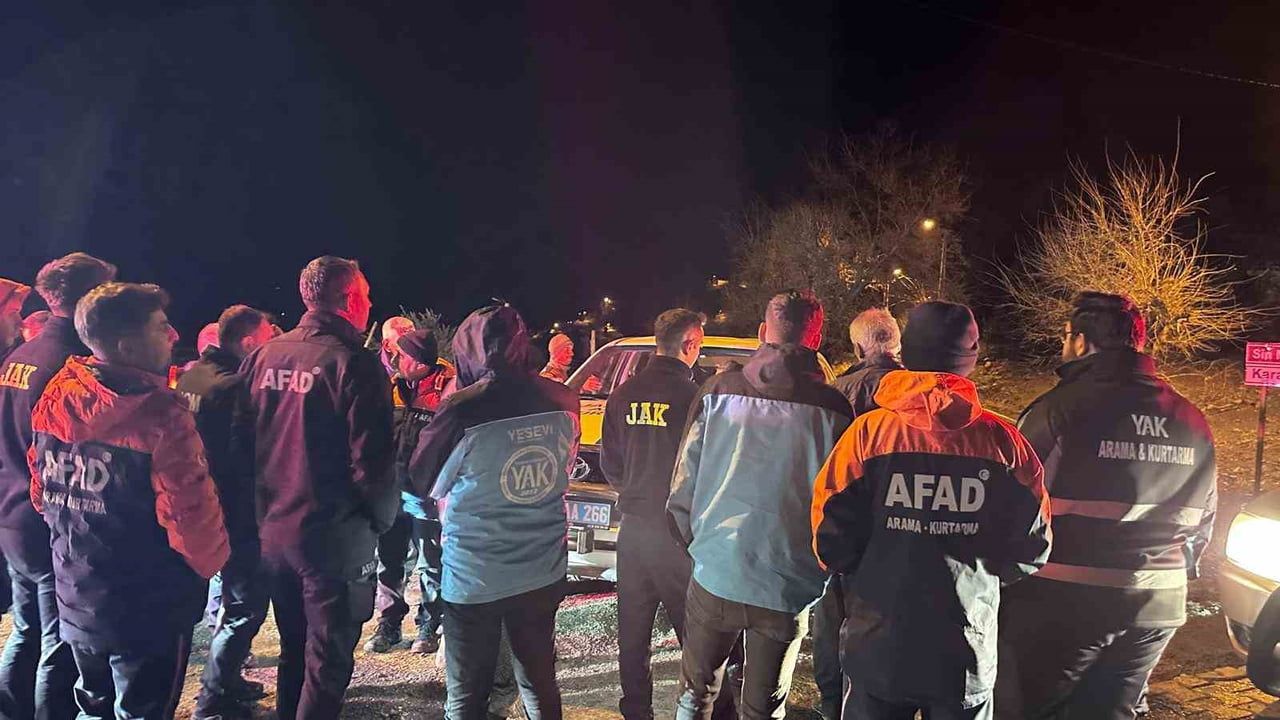 Kozan'da kaybolan 16 yaşındaki Hatice için arama kurtarma çalışması