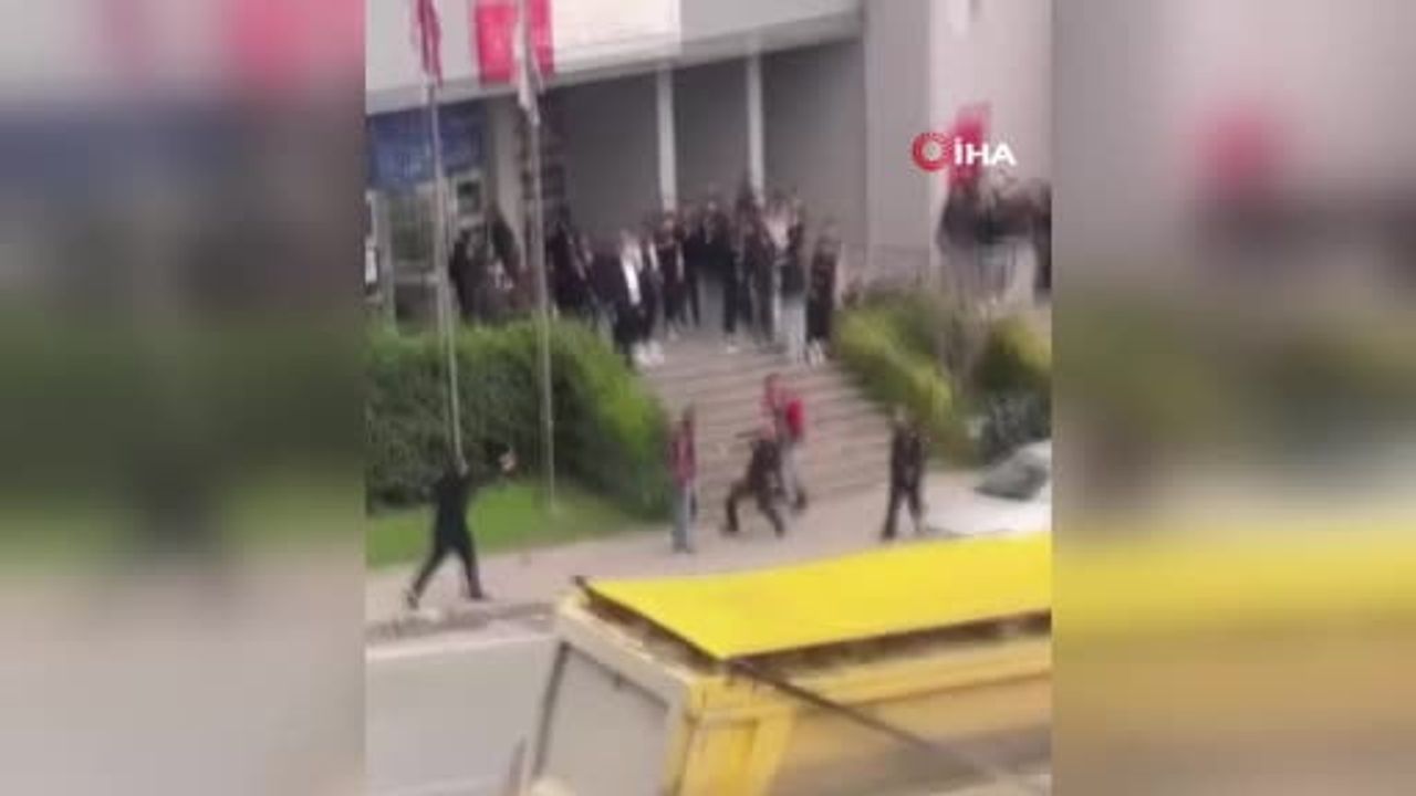 Küçükçekmece’de İFA - Bigaspor maçının ardından taraftar kavgası