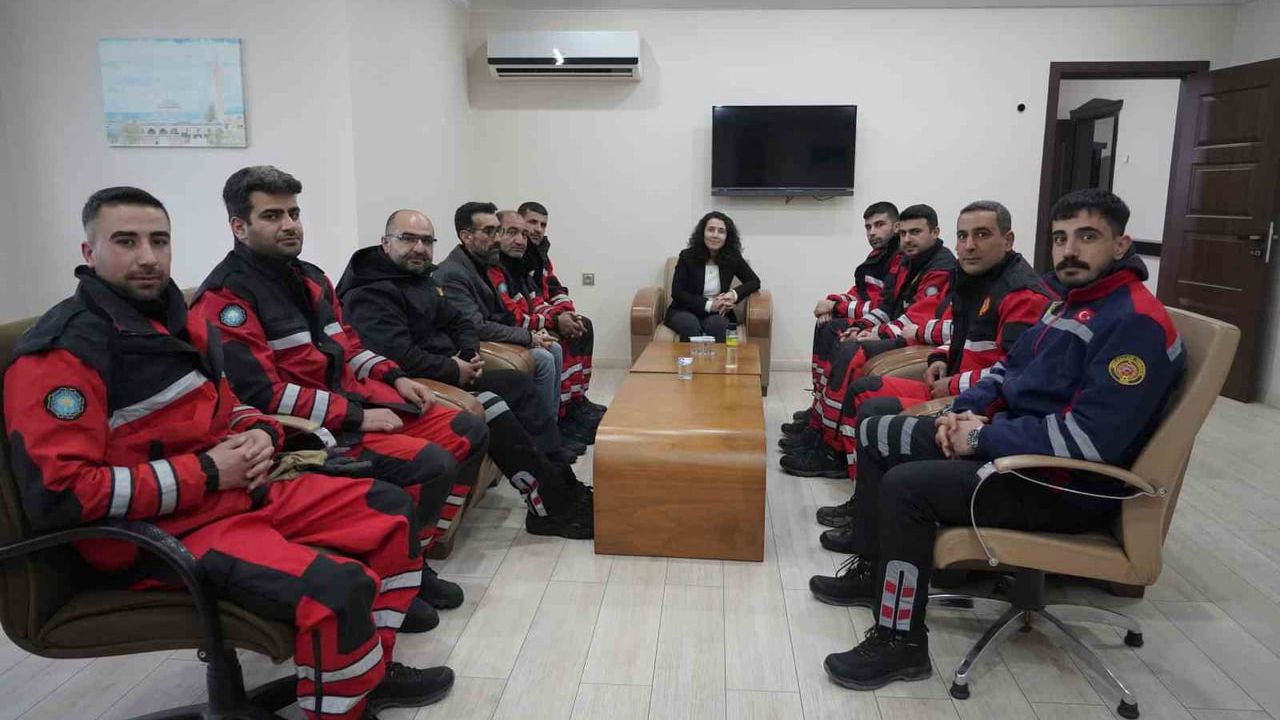 Kulp’ta çığ riskine karşı ekipler 24 saat teyakkuzda