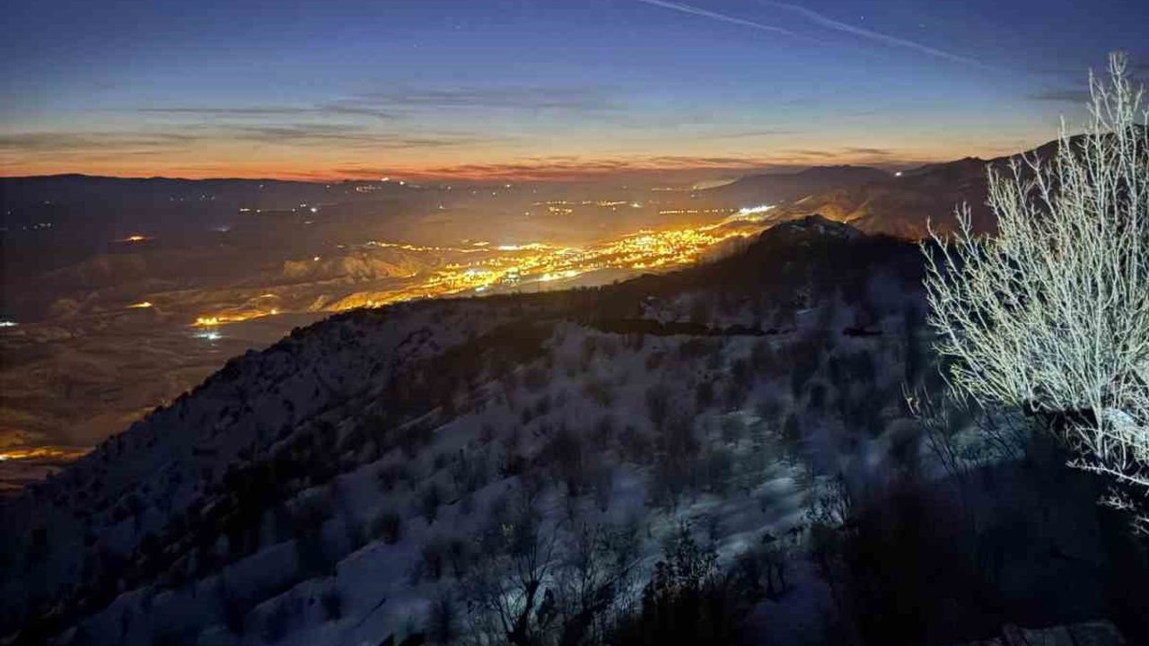 Kulp'ta kar kartpostalları: İlçe merkezi ve kırsal alanlar beyaza büründü