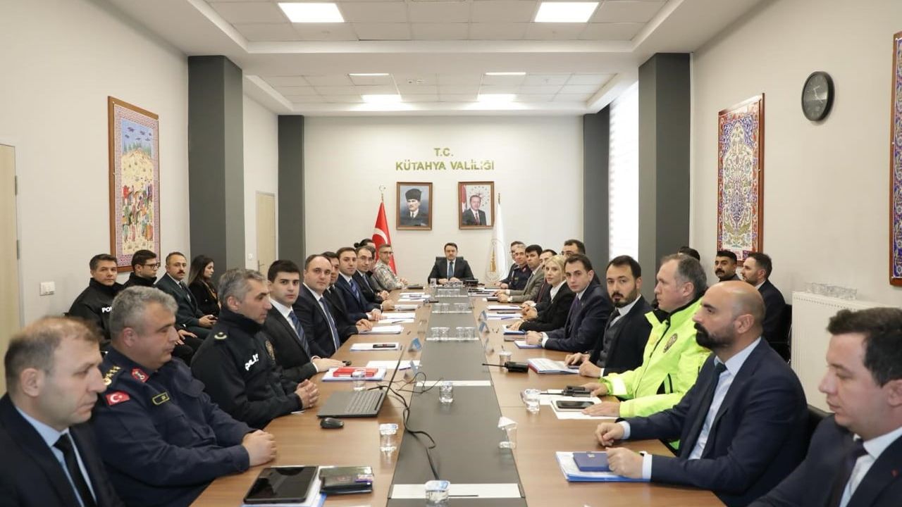 Kütahya’da Güvenlik ve Asayiş Değerlendirmesi (Vali Musa Işın Başkanlığında)