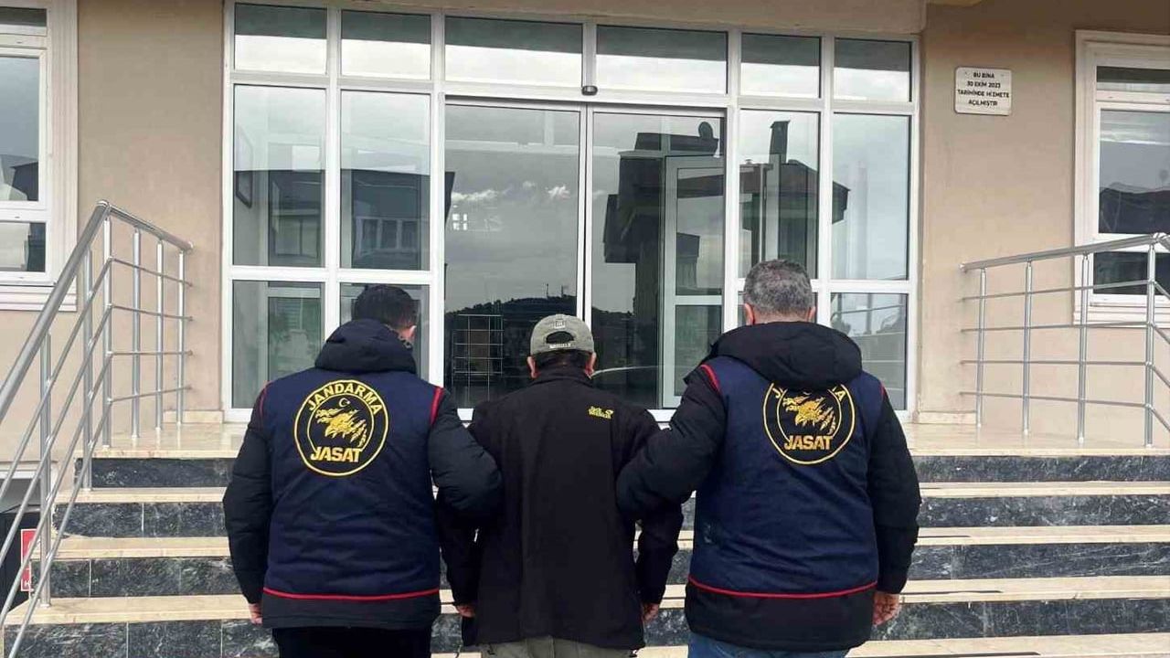 Kütahya JASAT, 5 yıldır aranan cezaevi firarisini Erdek’te yakaladı