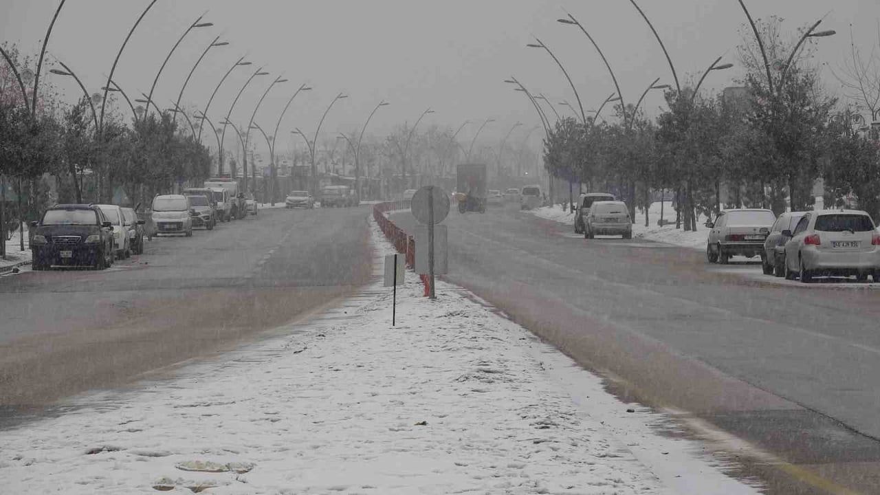 Malatya'da 23 Ocak Cuma: Kamu personeline idari izin, motosikletlere trafik yasağı