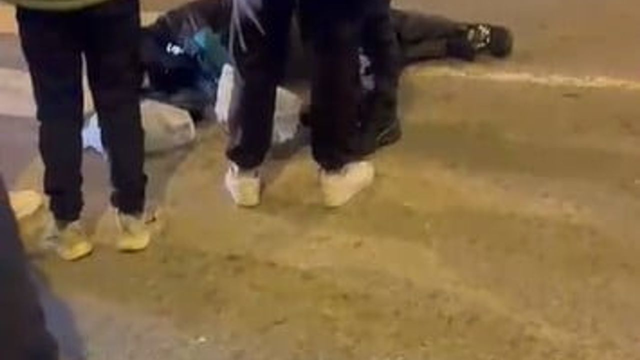 Manavgat'ta motosikletin çarptığı yaya ağır yaralandı