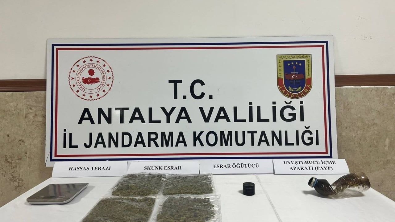 Manavgat'ta skunk ve kullanım aparatlarına yönelik operasyon