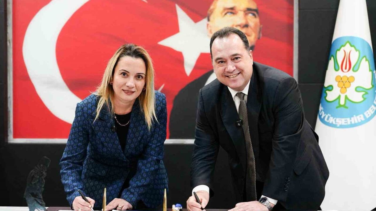 Manisa Büyükşehir Belediyesi emeklilerin ilaç katkı paylarını karşılayacak