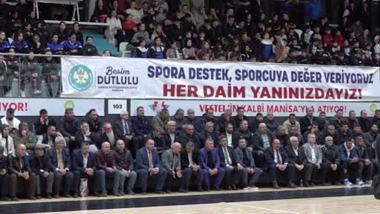 Manisa Büyükşehir'den 123 kulübe 12 milyon 750 bin TL nakdi destek