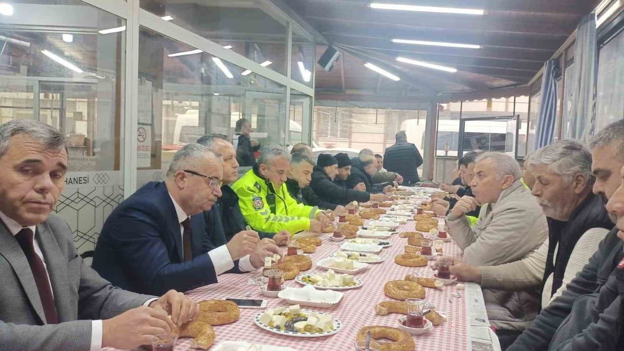 Manisa Büyükşehir, Servis Şoförlerinin Taleplerini Değerlendirdi