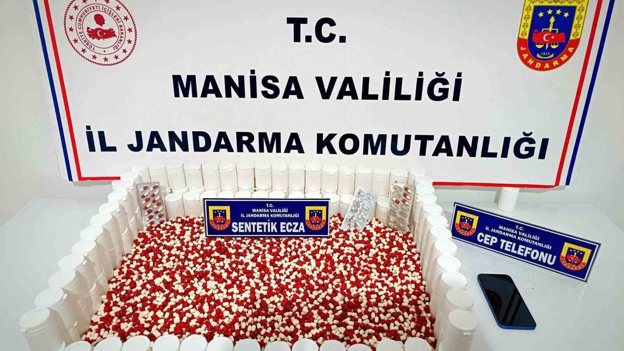 Manisa'da 6 bin 71 sentetik ecza ele geçirildi, şüpheli tutuklandı