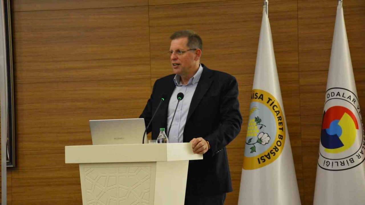 Manisa Ticaret Borsası zeytin verimi ve kalitesi için eğitim düzenledi