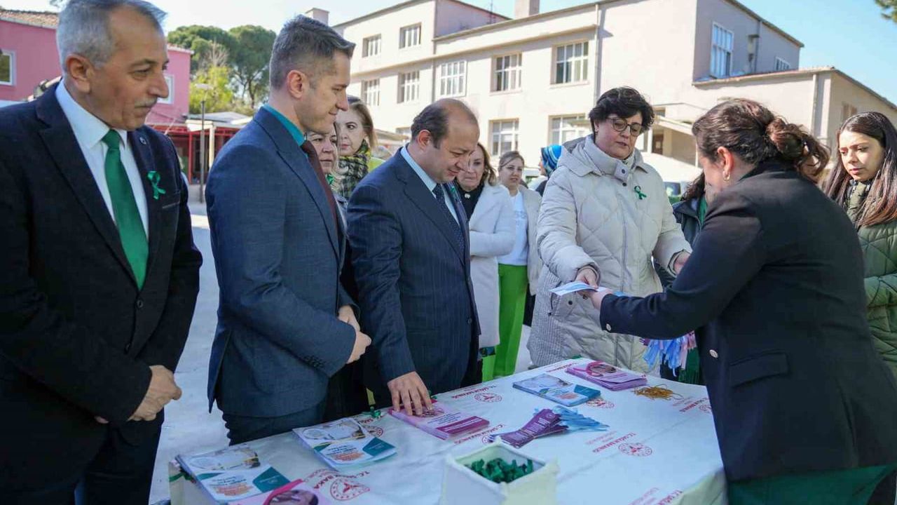 Manisa’ya Mobil Rahim Ağzı Kanseri Tarama Aracı hizmete girdi