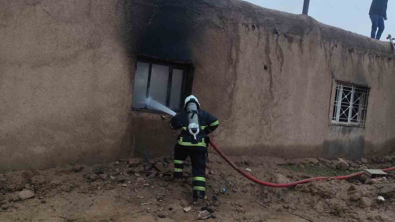 Mardin'de müstakil evde çıkan yangın kontrol altına alındı