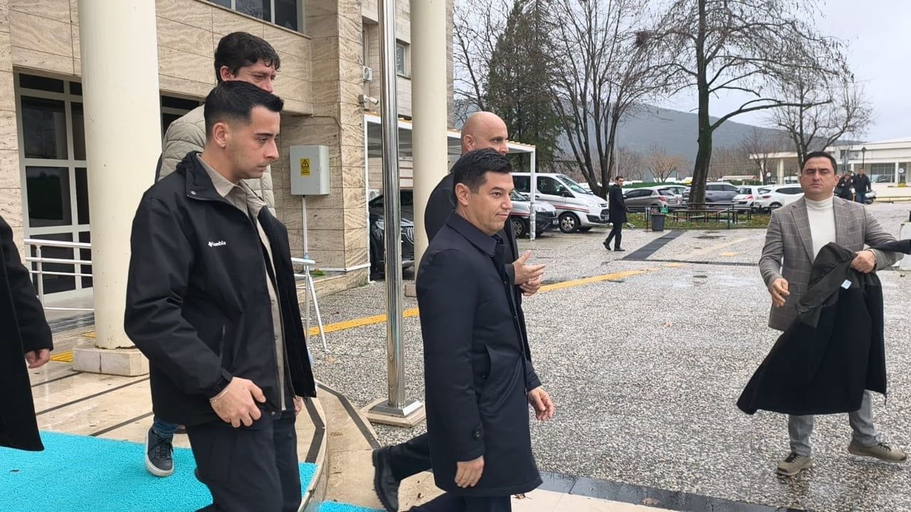 Marmaris Belediye Başkanı Acar Ünlü'nün davalarında yeni duruşma tarihleri