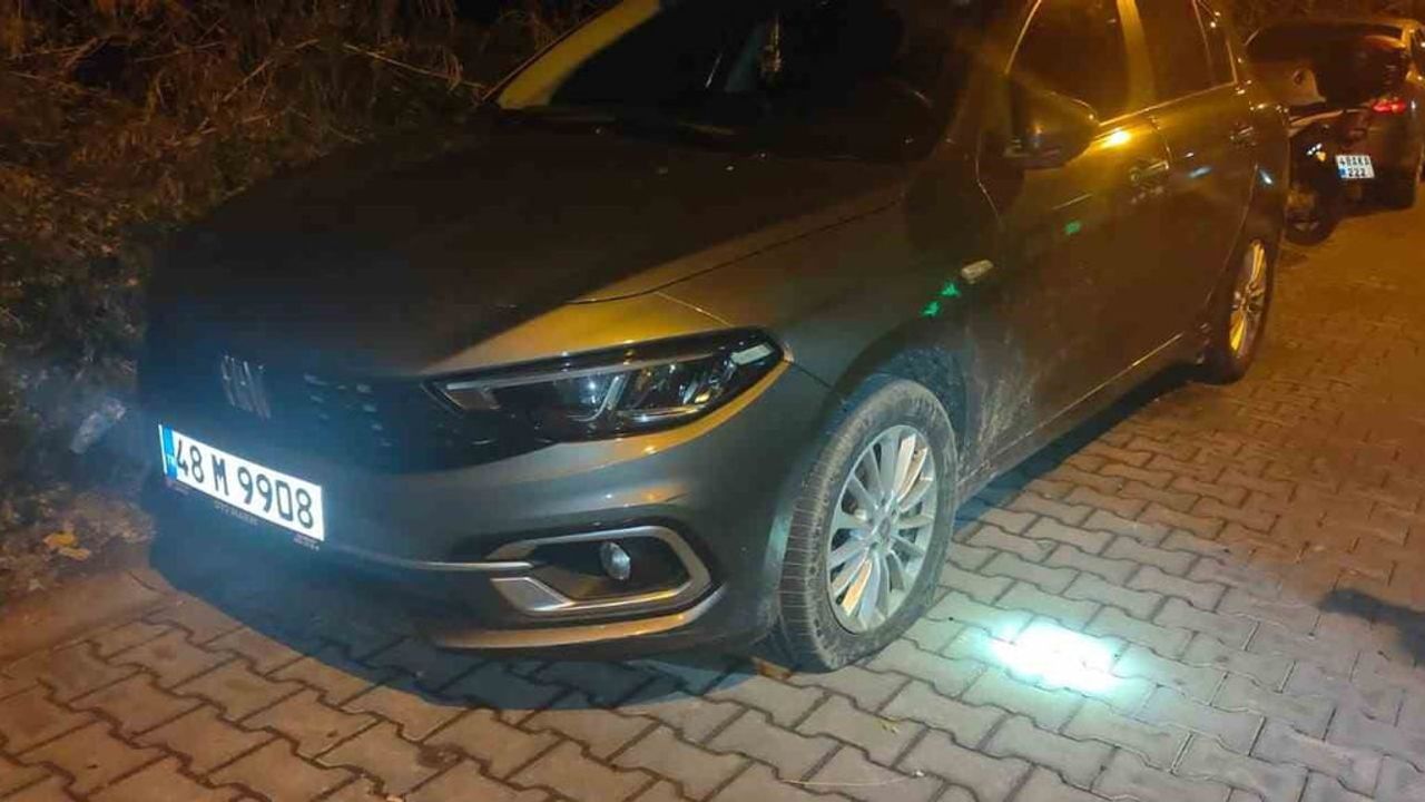 Marmaris'te 16 aracın lastiklerini kestiği iddia edilen S.A. tutuklandı