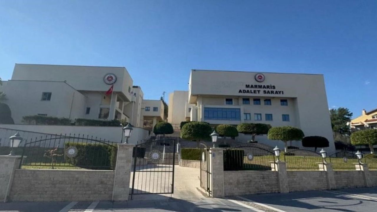 Marmaris'te alkollü sürücünün motosiklete çarpması: 2 yaralı, sürücü tutuklandı