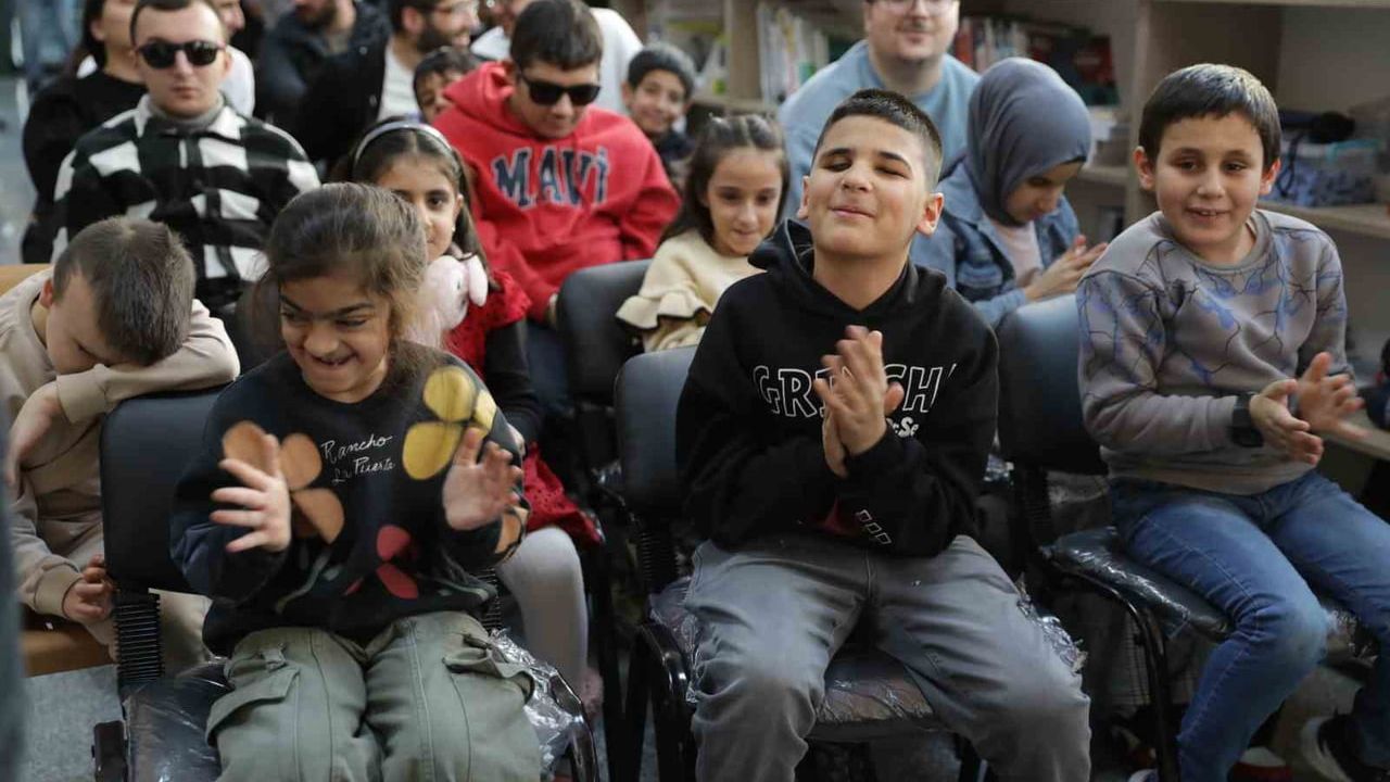 Masallarla Engelsiz Mutluluk: 'Görme Engelliler Masal' Etkinliği