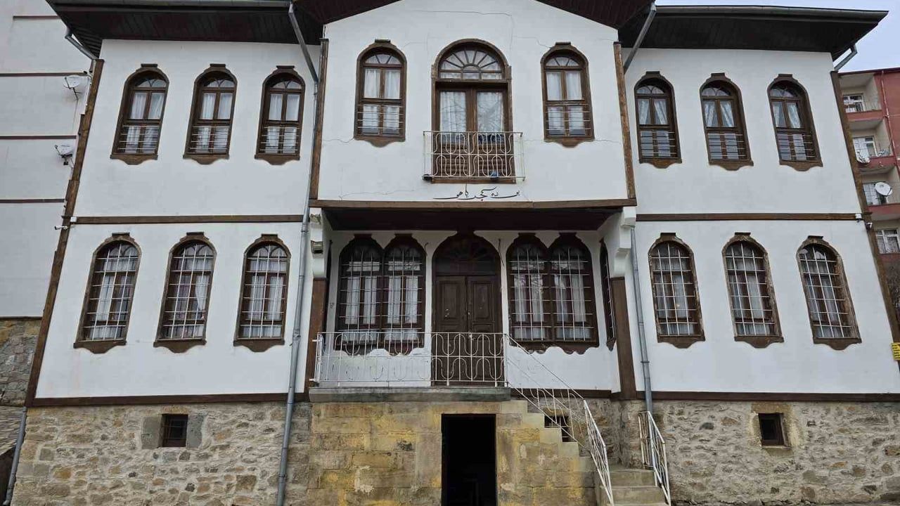 Mehmet Said Fenni Efendi Hat Müzesi Cevizli Konak'ta açılıyor