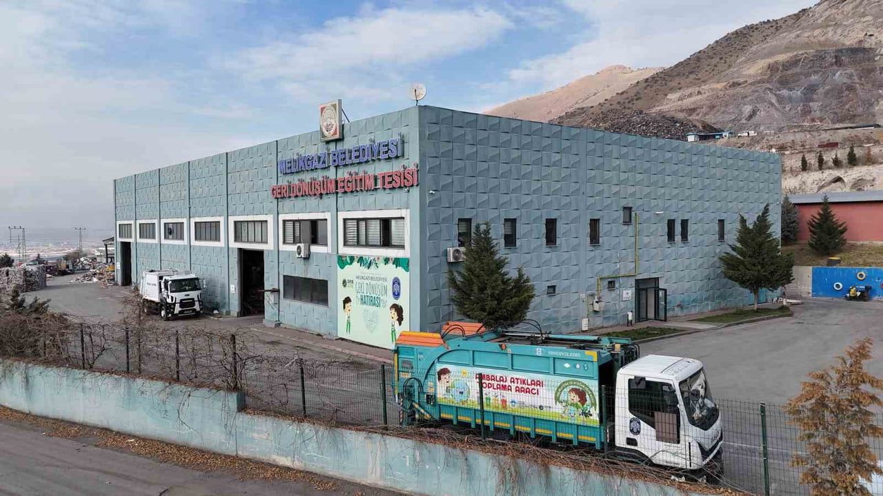 Melikgazi'de yılda ortalama 9000 ton atık ekonomiye kazandırılıyor