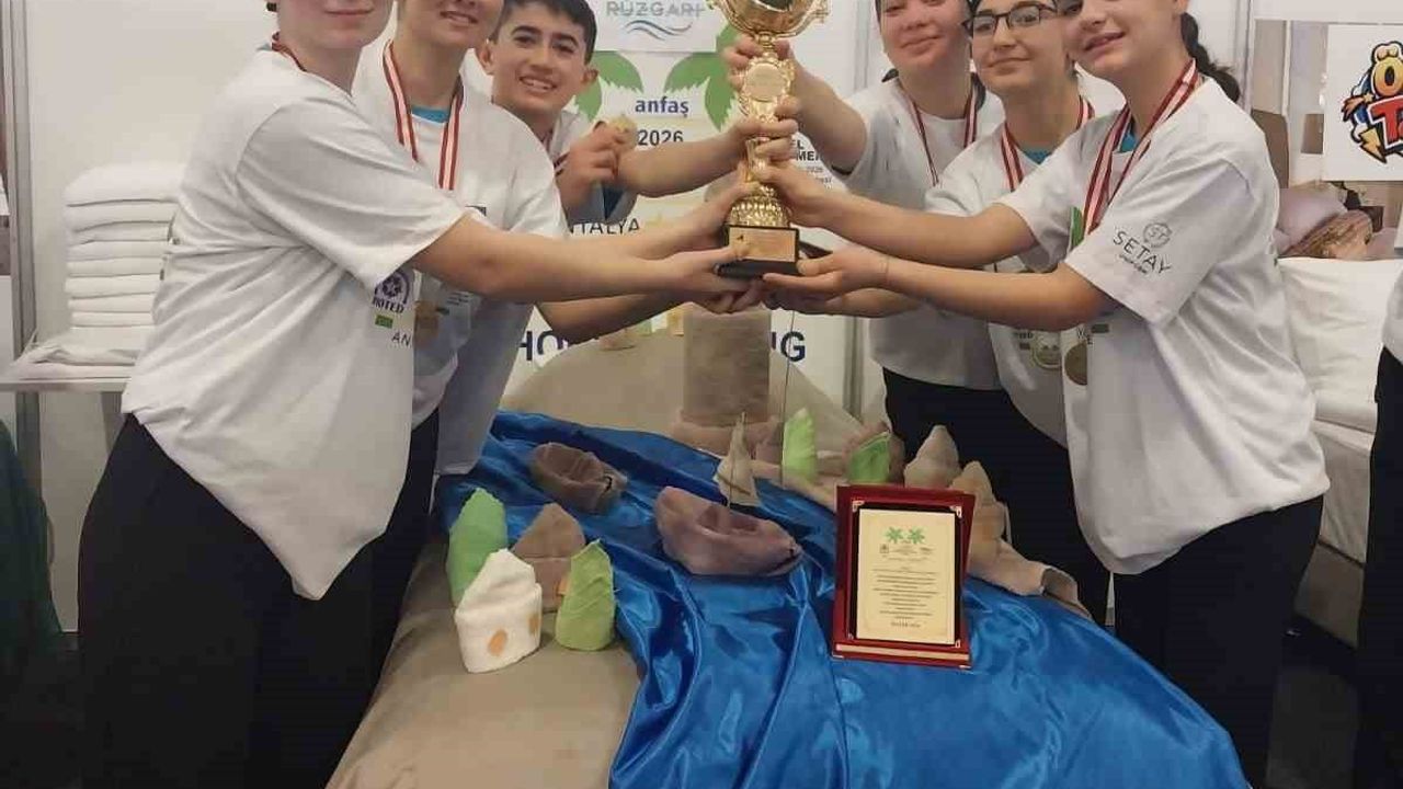 Menteşe Atatürk Turizm MTAL 11. Uluslararası Housekeeping Olimpiyatları'nda şampiyon