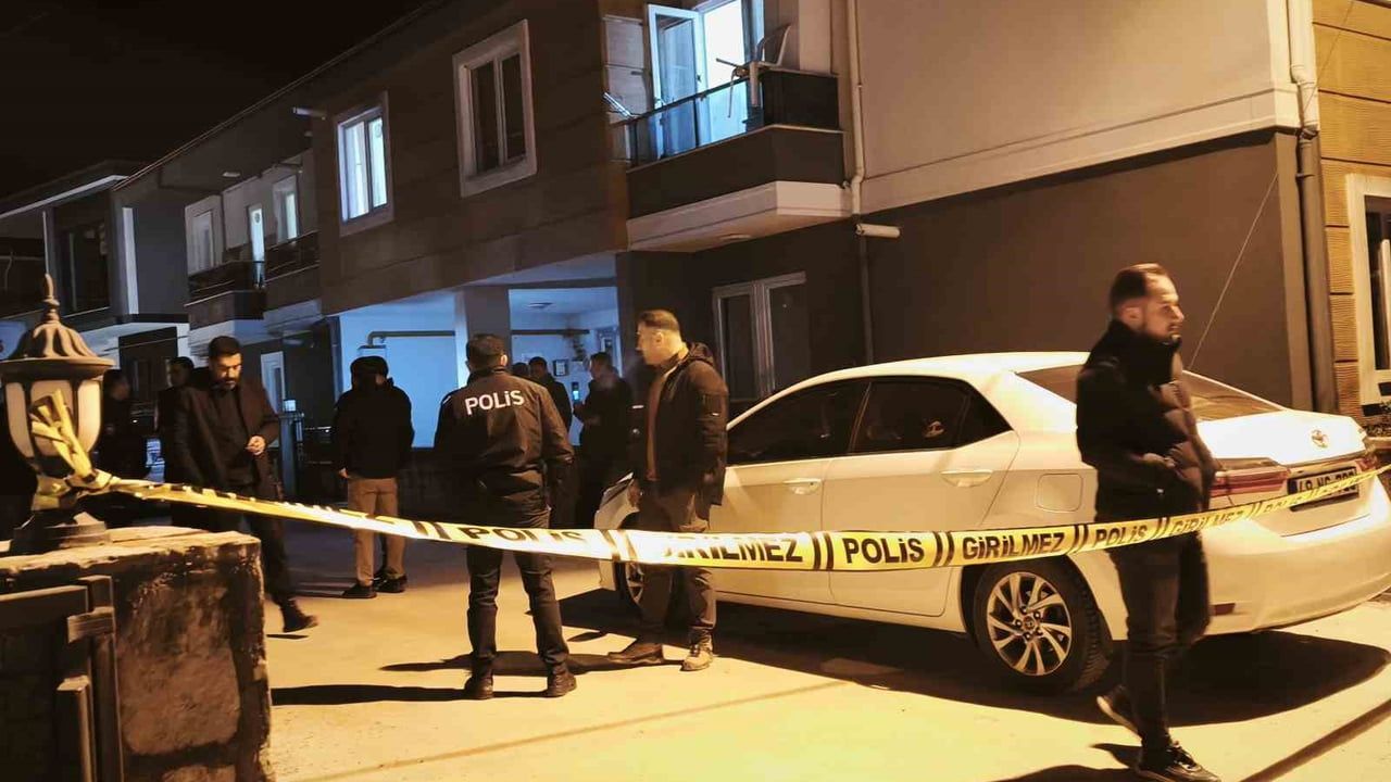 Menteşe'de görevli jandarma uzman çavuş evinde ölü bulundu