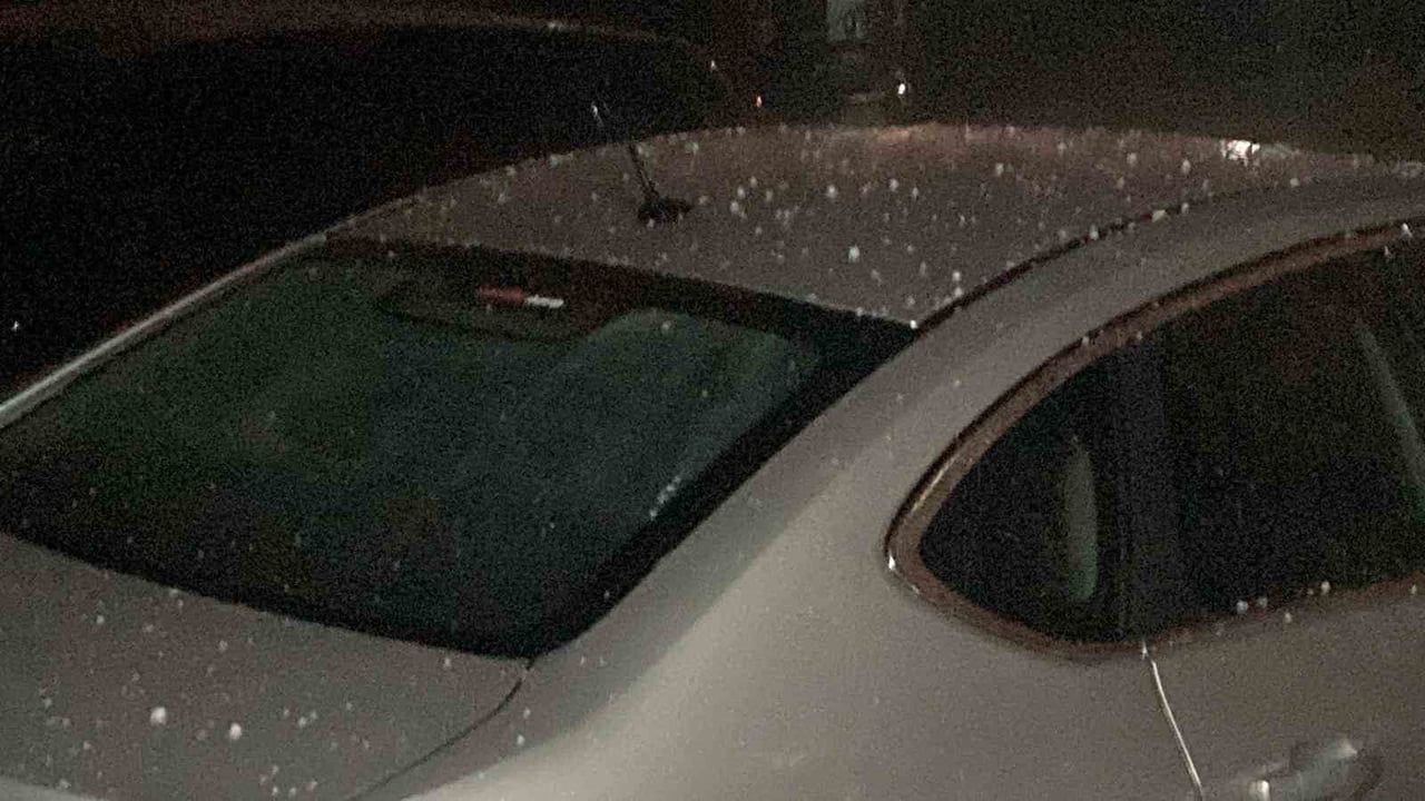 Mersin açıklarında çifte hortum; Erdemli'de dolu ve su baskınları