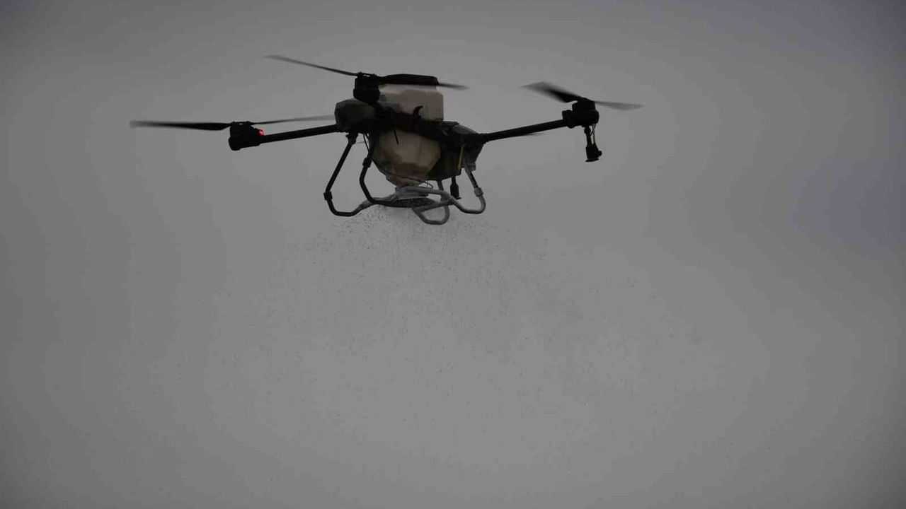 Mersin'de Dronla Gübreleme: Zayiat Sıfır, Zaman Tasarrufu