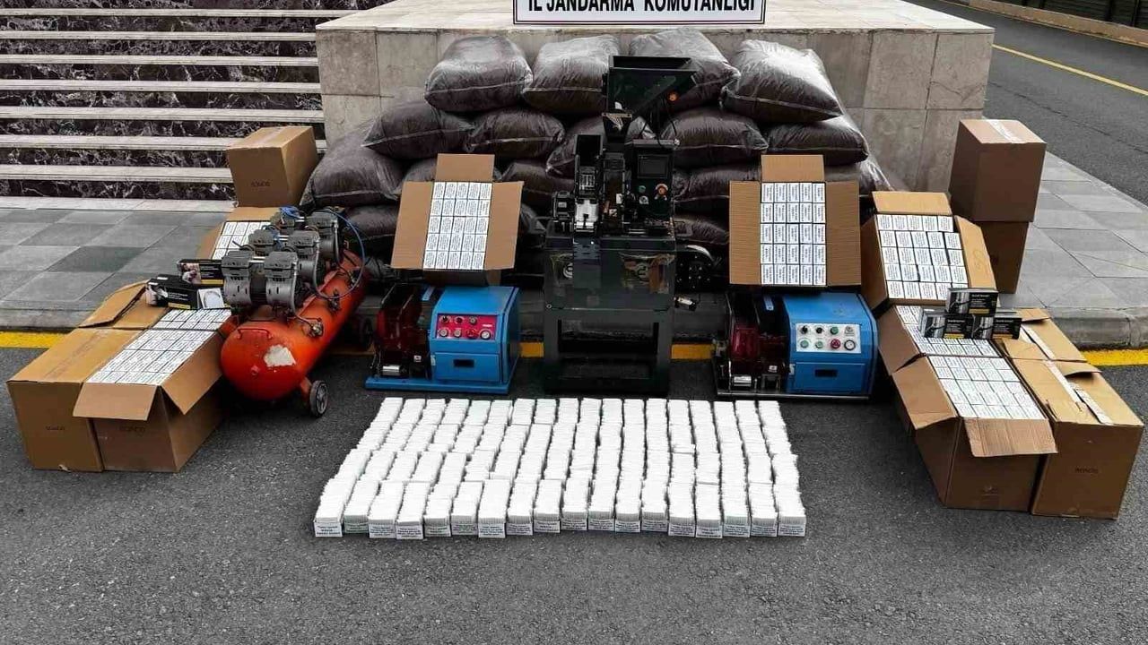 Mersin’de kaçak tütün ve makaron operasyonu