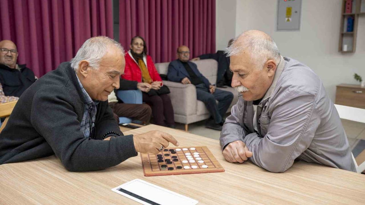 Mersin Emekli Evleri: Emekliler için İkinci Adres