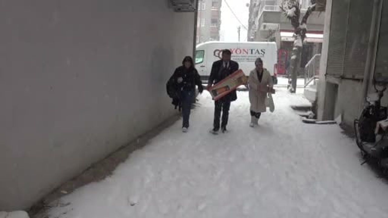 MHP Sur İlçe Başkanlığı'ndan kış yardımı