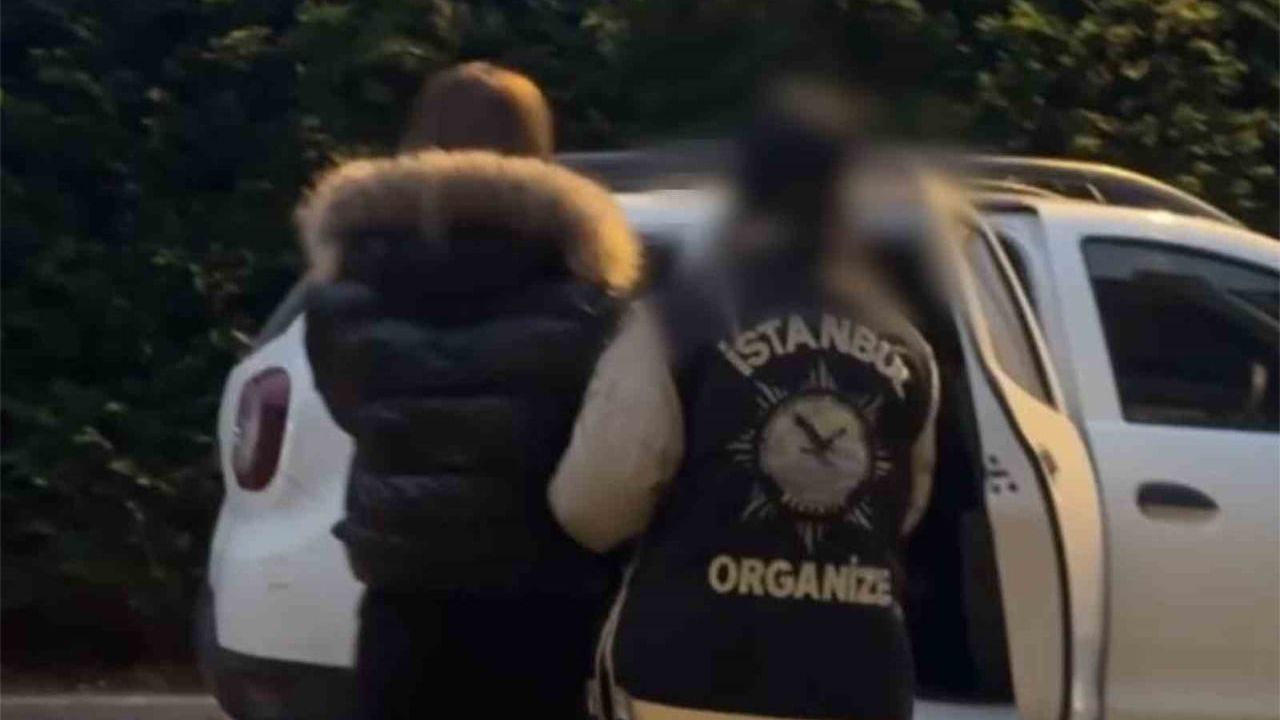 Mika Raun Can İstanbul'da gözaltına alındı