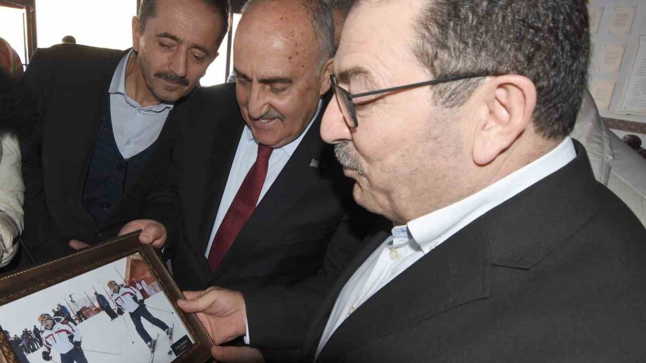 Milletvekili Selami Altınok Erzurum Kent Konseyini Ziyaret Etti