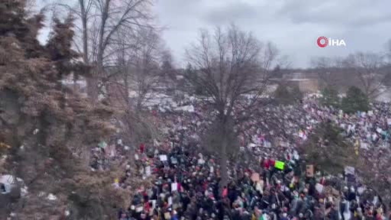 Minneapolis'te binlerce kişi ICE'i protesto etti